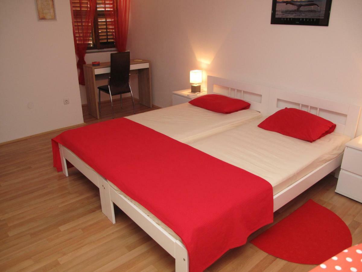 Illy City Centre Apartment Šibenik Екстериор снимка