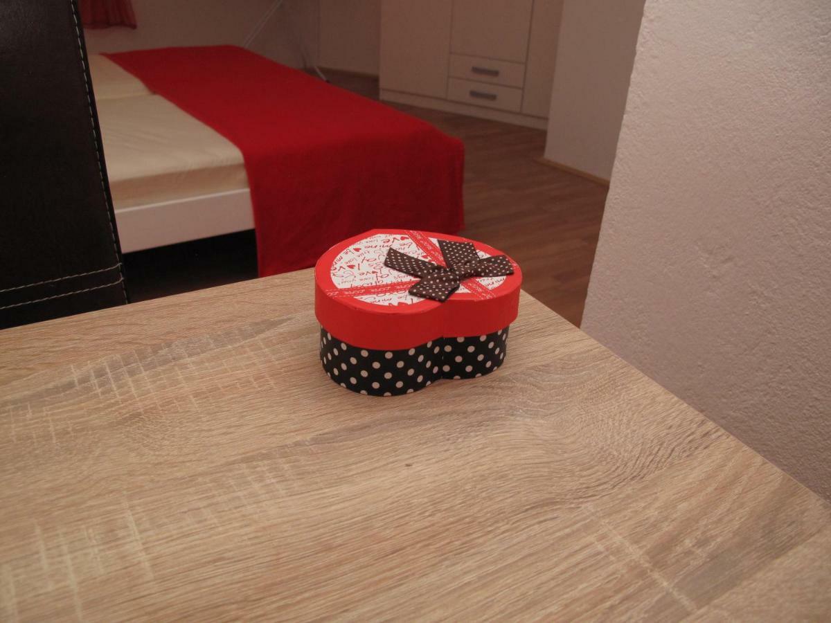 Illy City Centre Apartment Šibenik Екстериор снимка